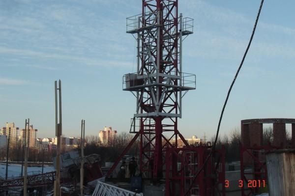 ЧП в Минске: на проезжую часть рухнул башенный кран 124470_3_350